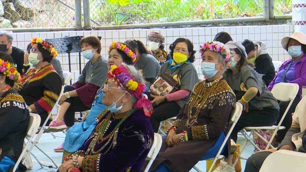 高議員提原日照中心1900