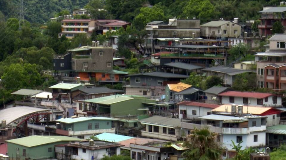 內政質詢土地專責1900