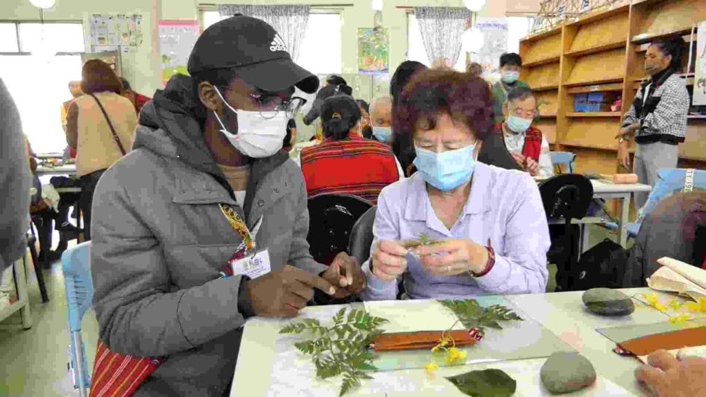 烏干達泰雅文化交流1900