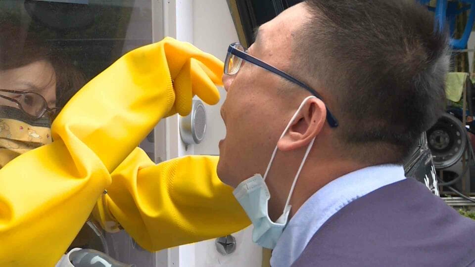 行動防疫採檢車1900