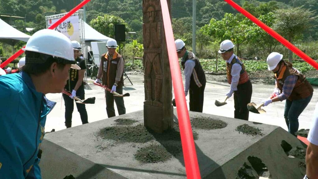 大後聚會所動土1900